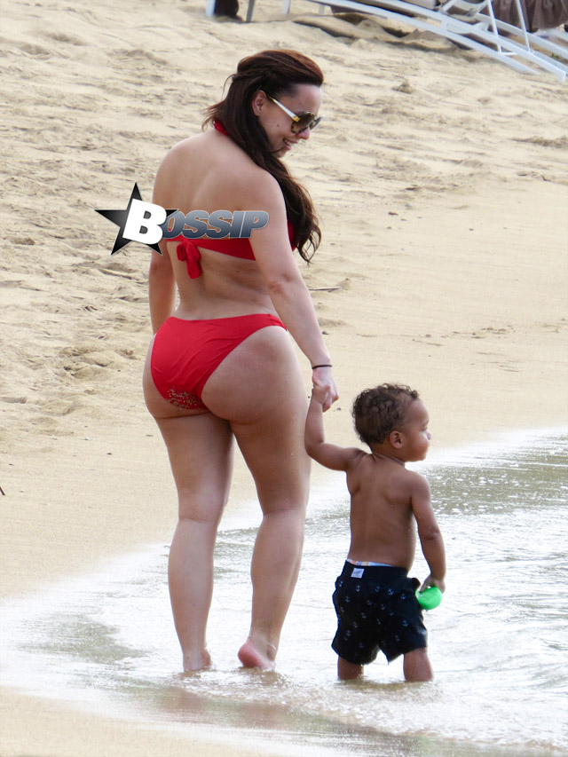 Chris Bosh's wife Adrienne seen in bikini on the beach in ...