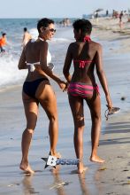 Nicole Murphy Looking Hot On The Beach With Her Daughter Zola