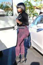 Blac Chyna wears some extremely form fitting jeans while grocery shopping in Calabasas.