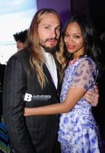 Actress Zoe Saldana (R) and husband artist Marco Perego at the 2014 AOL NewFronts at Duggal Greenhouse on April 29, 2014 in New York, New York. (Photo by Bryan Bedder/Getty Images for AOL)