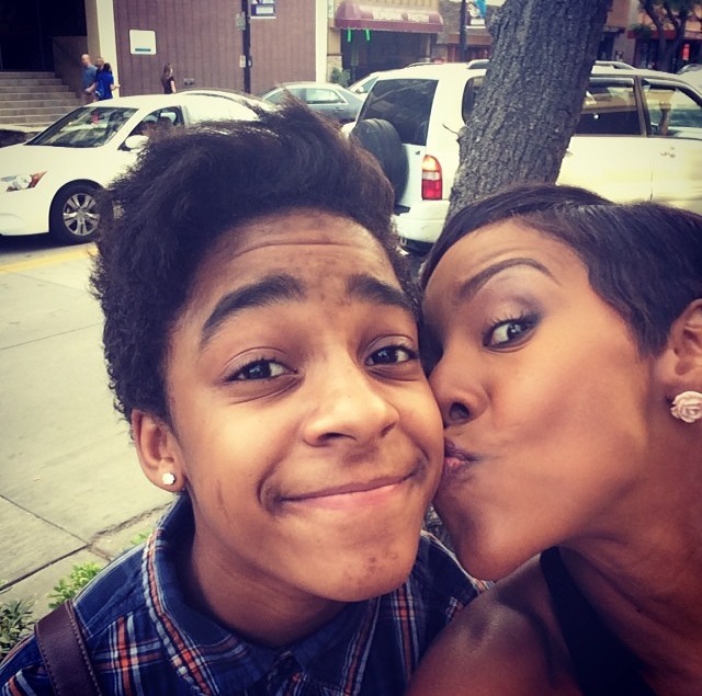 R. Kelly And Andrea's Daughter Comes Out As A