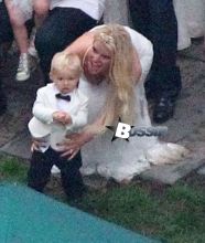 Singer Ashlee Simpson marries Evan Ross at an intimate ceremony at the home of Evan's mother Diana Ross in Greenwich, Connecticut on August 30, 2014. Attending the wedding were Ashlee's family, father Joe Simpson, sister Jessica Simpson, Eric Johnson and their kids Maxwell and Ace. Ashlee's son Bronx Wentz enjoyed his ride in a classic limo after the ceremony. Evan's half-sister Tracee Ellis Ross and Simpson family friends Donald Faison and his wife CaCee Cobb were also in attendance.