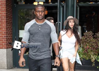 Reggie Bush and his Kim Kardashian lookalike wife Lilit Avagyan are in Kanye West's vicinity! The Detroit Lions running back and his dancer wife had brunch at B & B Winepub on West Houston street. Ironically, the eatery is in the same building as Kanye West's apartment.