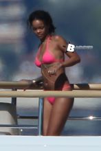 Rihanna spotted on a luxury super Yacht in the South of France