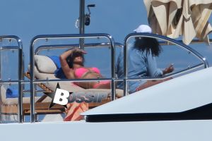 Rihanna spotted on a luxury super Yacht in the South of France