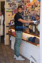 AKM-GSI wife Grace Miguel and Usher shop for children's clothes at Trico Field in Beverly Hills