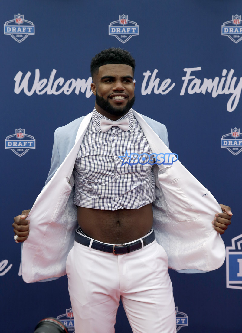 Ezekiel Elliott Wears A Crop Top Button Down To NFL Draft Bossip