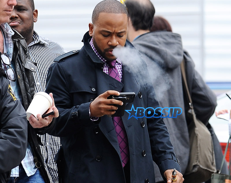 WENN Columbus Short smoking