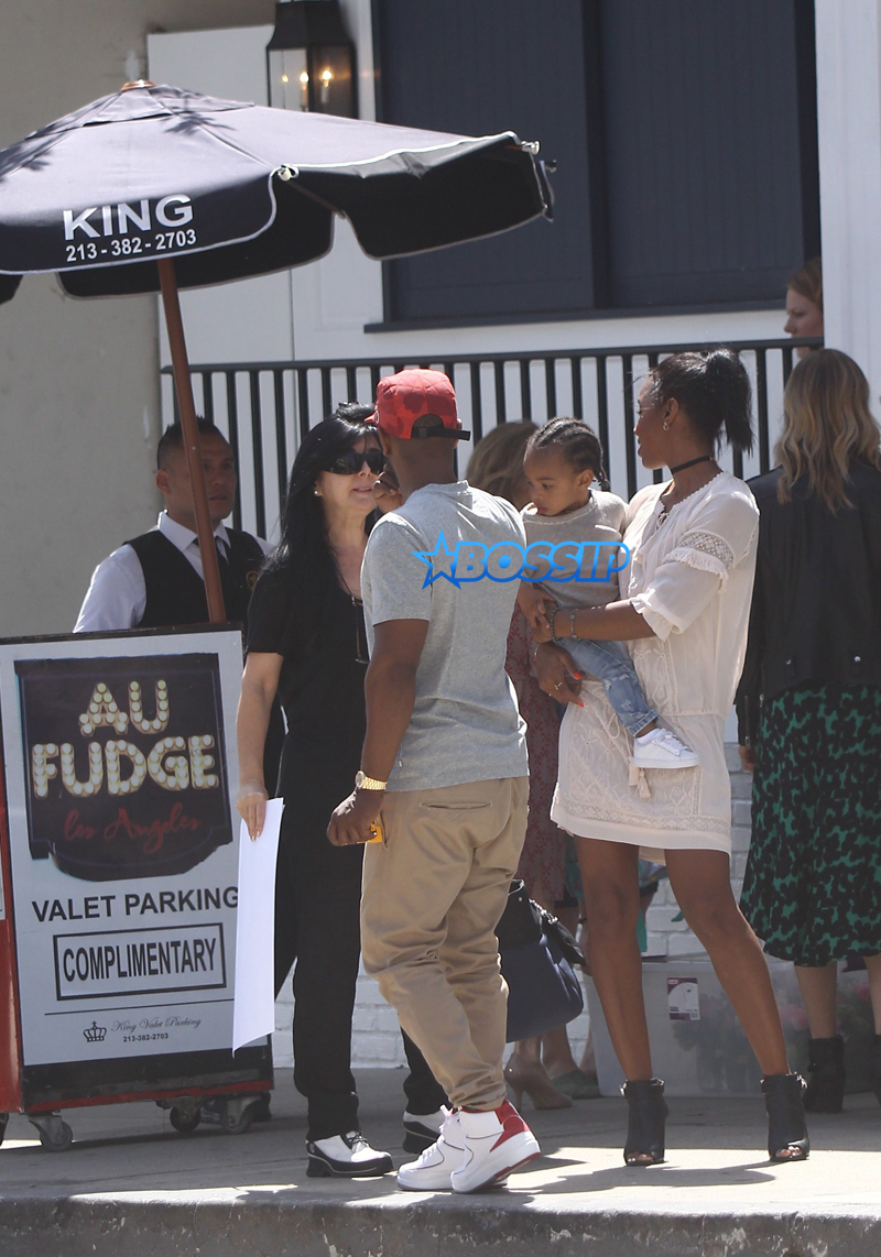 WENN Kelly Rowland husband Tim Witherspoon son Titan cornrows Au Fudge valet