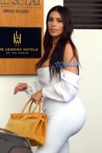 akm gsi Kim Kardashian Kourtney kardashian kanye west penelope disick north west lunch in miami private jet home