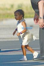akm gsi Kim Kardashian Kourtney kardashian kanye west penelope disick north west lunch in miami private jet home