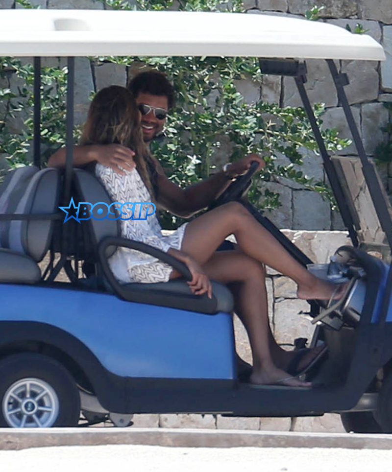 Singer Ciara, Seahawks quarterback Russell Wilson vacation in Cabo, Mexico with Ciara's son Future Wilburn on May 29, 2016.  pool FameFlynet