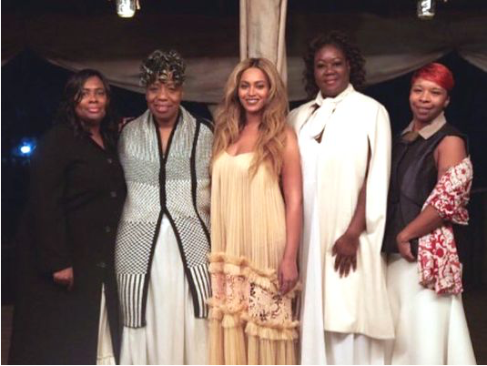 Beyoncé with mothers of Eric Garner Trayvon Martin Mike Brown and Oscar Grant for "Freedom Video