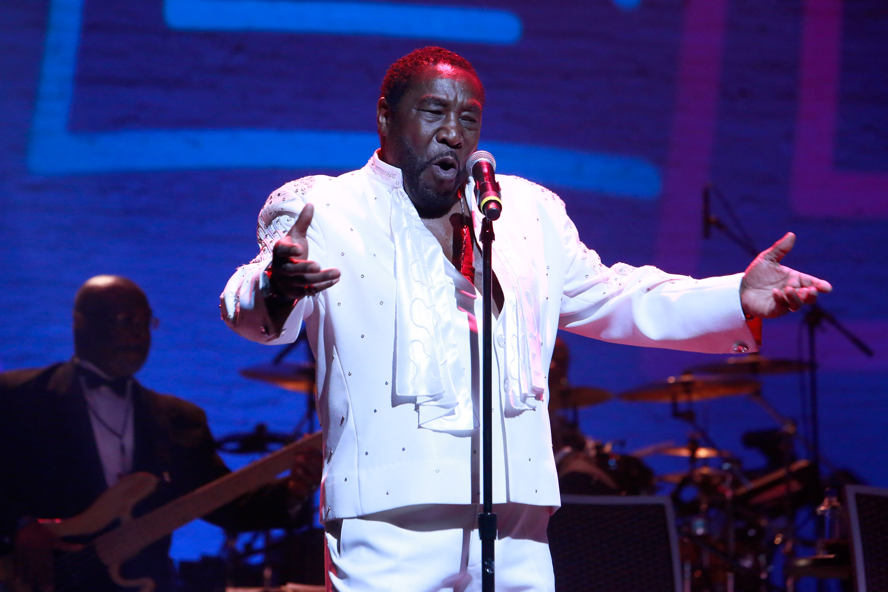 NEW YORK, NY - JUNE 13: Eddie Levert of The O'Jays preforms during Prince Walk of Fame Induction and 2016 Spring Gala at The Apollo Theater on June 13, 2016 in New York City. (Photo by Shahar Azran/WireImage)