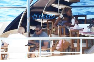 Nerano, Italy - Jay-Z Beyonce dinner Italian coast vacation. The married couple playing on their yacht with daughter Blue Ivy SHOT ON August 13, 2016**