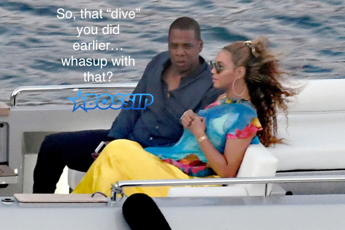 *EXCLUSIVE* Jay-Z only has eyes for Beyonce as the two head to dinner