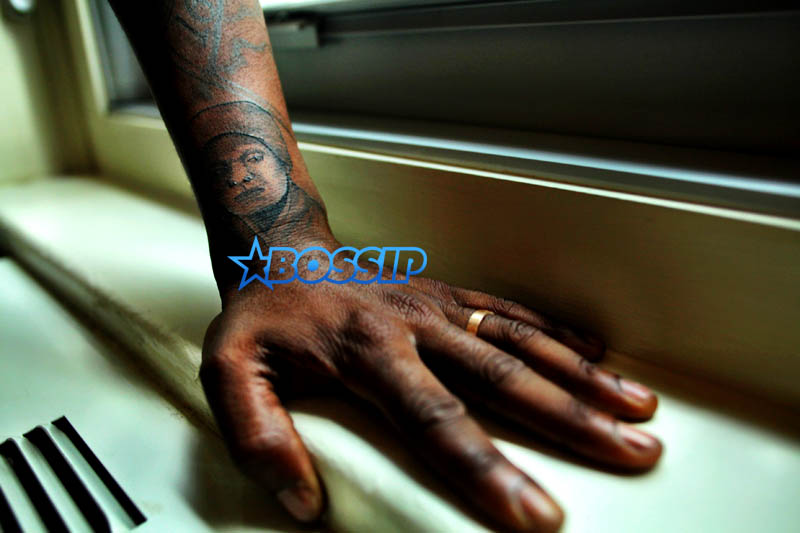 Ray J Gets a Tattoo of His Sister Brandy from Mashkow