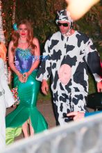 Isla Fisher Sacha Baron Cohen Kate Hudson's annual Halloween bash. AKM-GSI 28 OCTOBER 2016