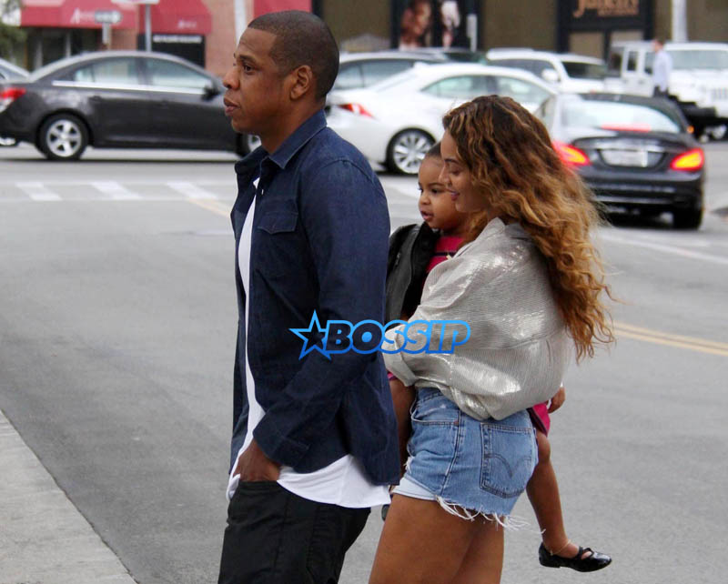Beyonce, Jay-Z, and daughter Blue Ivy going to Saks Fifth Avenue in Beverly Hills. RC AKM-GSI 11 NOVEMBER 2014