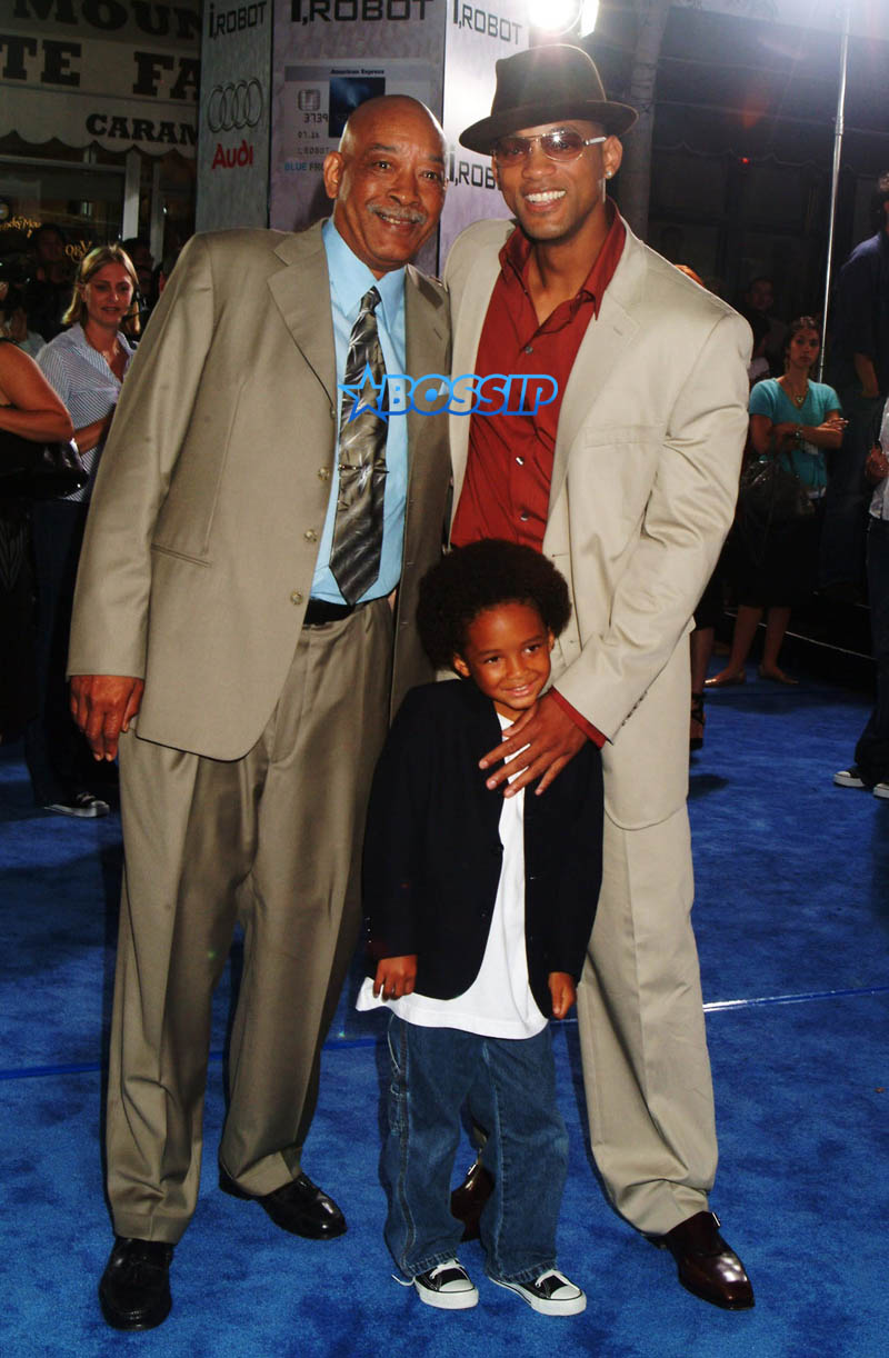 WENN Will Smith with his father and son Jadan World premiere of 'I,ROBOT' Los Angeles, California - 07.07.04