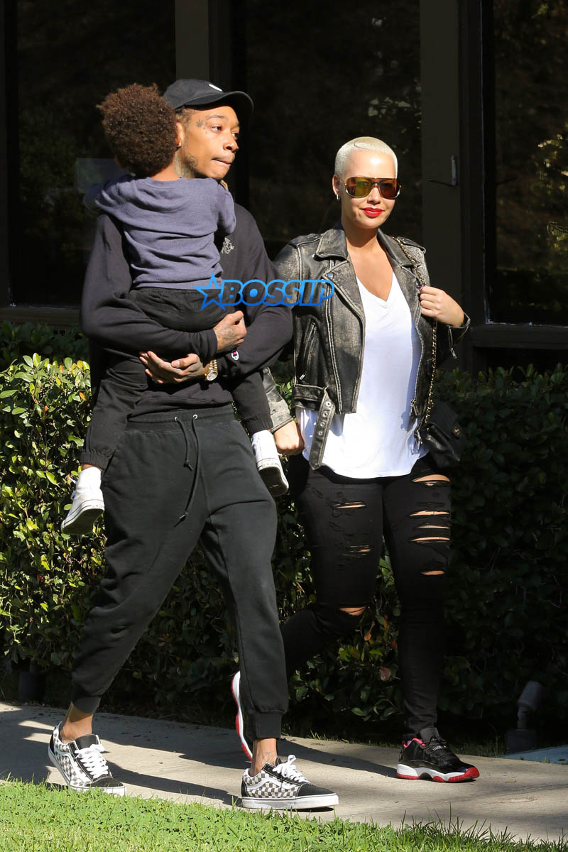 Amber Rose and Wiz Khalifa spend the morning as a family and take their son Sebastian to St Michael & All Angels Episcopal Church the day before Thanksgiving.  AKM-GSI 23 NOVEMBER 2016