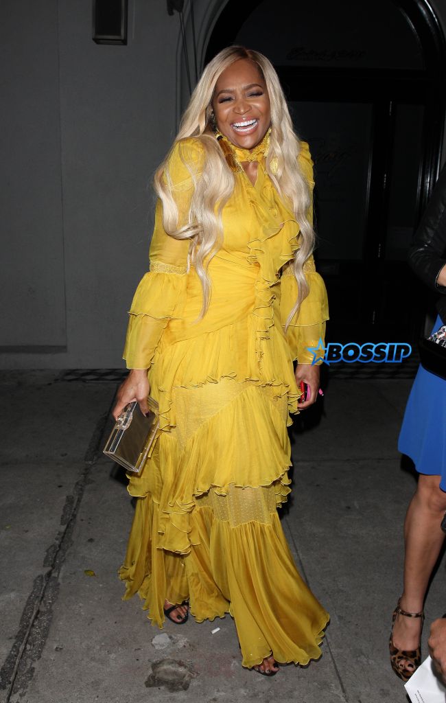 'Real Housewives of Atlanta' reality star Marlo Hampton stands out in yellow whilst dining at Craig's restaurant in West Hollywood. Pictured: Marlo Hampton Ref: SPL1438789 090217 Picture by: Photographer Group / Splash News Splash News and Pictures Los Angeles:310-821-2666 New York:212-619-2666 London:870-934-2666 photodesk@splashnews.com 