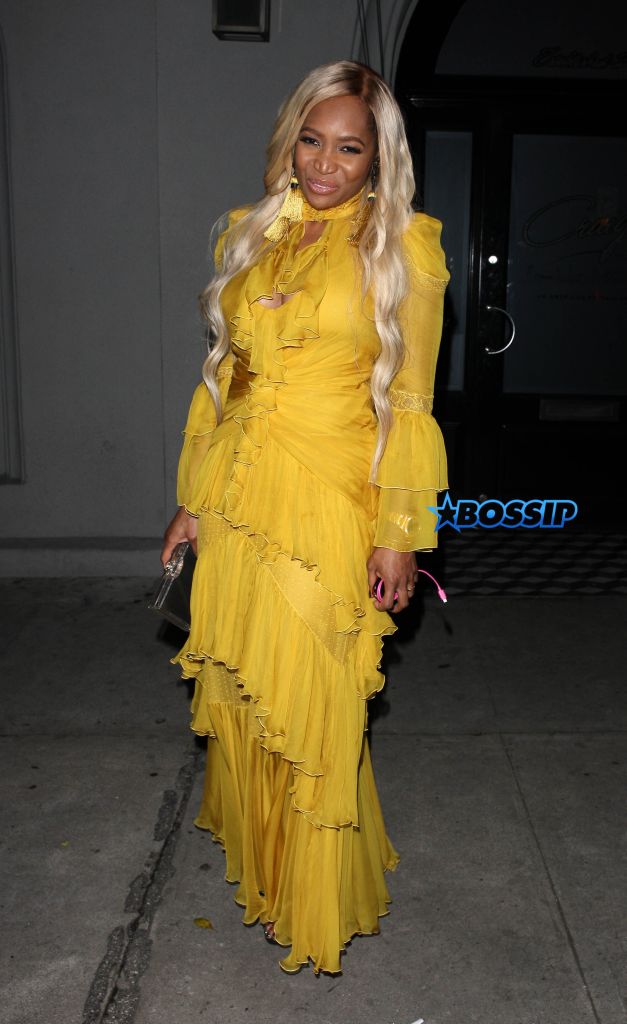 'Real Housewives of Atlanta' reality star Marlo Hampton stands out in yellow whilst dining at Craig's restaurant in West Hollywood. Pictured: Marlo Hampton Ref: SPL1438789 090217 Picture by: Photographer Group / Splash News Splash News and Pictures Los Angeles:310-821-2666 New York:212-619-2666 London:870-934-2666 photodesk@splashnews.com 