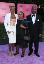 VH1's 2nd Annual 'Dear Mama: An Event To Honor Moms' WENN Mary J. Blige Cora Blige