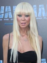 Valerian And The City Of A Thousand Planets - Los Angeles Tara Reid Picture by: Jen Lowery / Splash News