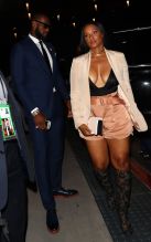 Lebron James and Wife arriving to Mayweather VS Mcgregor fight in Las Vegas, NV