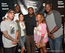 Streetrunners Paris Kirk Adela Askia Fountain