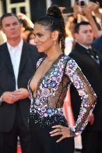 Actress HALLE BERRY attends 'KING13' premiere during the 2017 Toronto International Film Festival at Roy Thomson Hall in Toronto, Canada