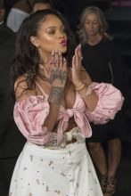 Rihanna attends the 'Fenty Beauty' photocall at Callao cinema