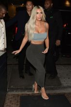 Kim Kardashian And Kanye West Arrive to Petit Restaurant For Kendalls Birthday Dinner