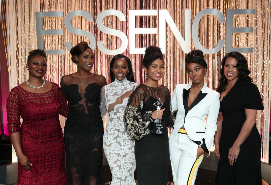 BEVERLY HILLS, CA - FEBRUARY 23: Editor in Chief at Essence Magazine Vanessa K. De Luca, honorees Issa Rae, Aja Naomi King, Yara Shahidi, Janelle Monae and President of Essence Communications Michelle Ebanks onstage at Essence Black Women in Hollywood Awards at the Beverly Wilshire Four Seasons Hotel on February 23, 2017 in Beverly Hills, California.