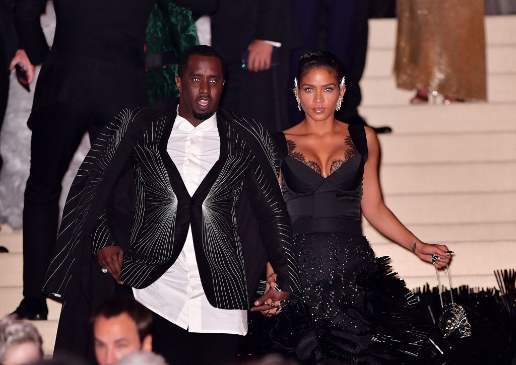NEW YORK, NY - MAY 01: Cassie and Sean "Diddy" Combs (L) leave the 'Rei Kawakubo/Comme des Garcons: Art Of The In-Between' Costume Institute Gala at Metropolitan Museum of Art on May 1, 2017 in New York City.