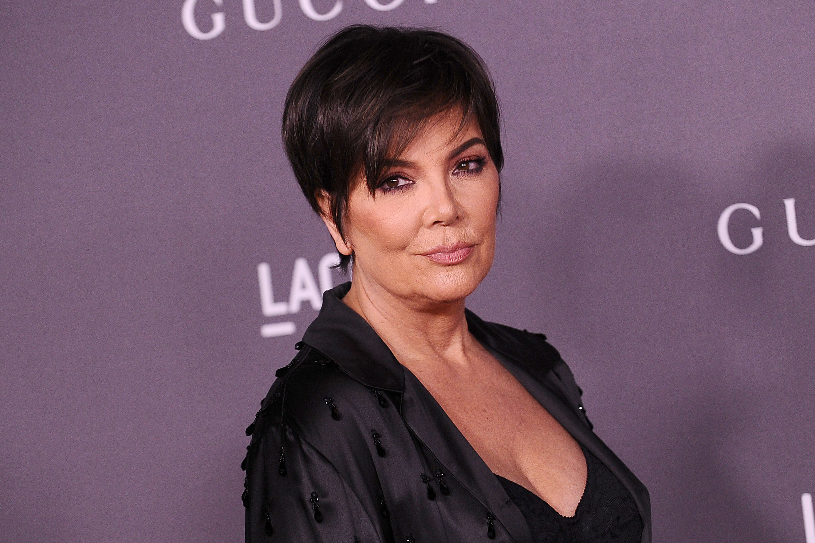 Knifed Up? Kris Jenner’s Face Looks A Lot Refreshed In New Selfie Bossip