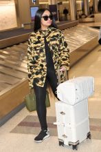 blac chyna arrives at lax airport†amid drama Kim Kardashian gifted her a gift