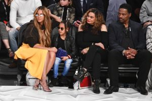 LOS ANGELES, CA - FEBRUARY 18: Beyonce, Blue Ivy Carter, Tina Knowles and Richard Lawson attend The 67th NBA All-Star Game: Team LeBron Vs. Team Stephen at Staples Center on February 18, 2018 in Los Angeles, California.