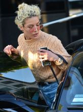 Singer Halsey real name Ashley Nicolette Frangipane and her boy friend Rapper G-Eazy (Gerald Earl Gillum) are spooted as they cruise around town in his Ferrari inluding a trip to IVX Karat Jewelers in Beverly Hills, Ca