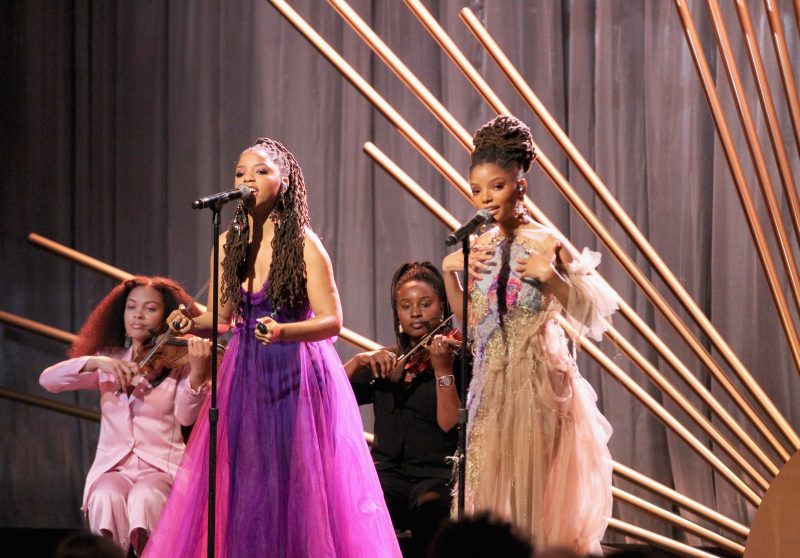 BEVERLY HILLS, CA - MARCH 01: Chloe Bailey x Halle Bailey perform onstage during the 2018 Essence Black Women In Hollywood Oscars Luncheon at Regent Beverly Wilshire Hotel on March 1, 2018 in Beverly Hills, California.