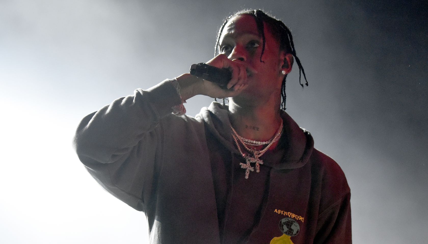 travis scott splits $100k fans broke twitter
