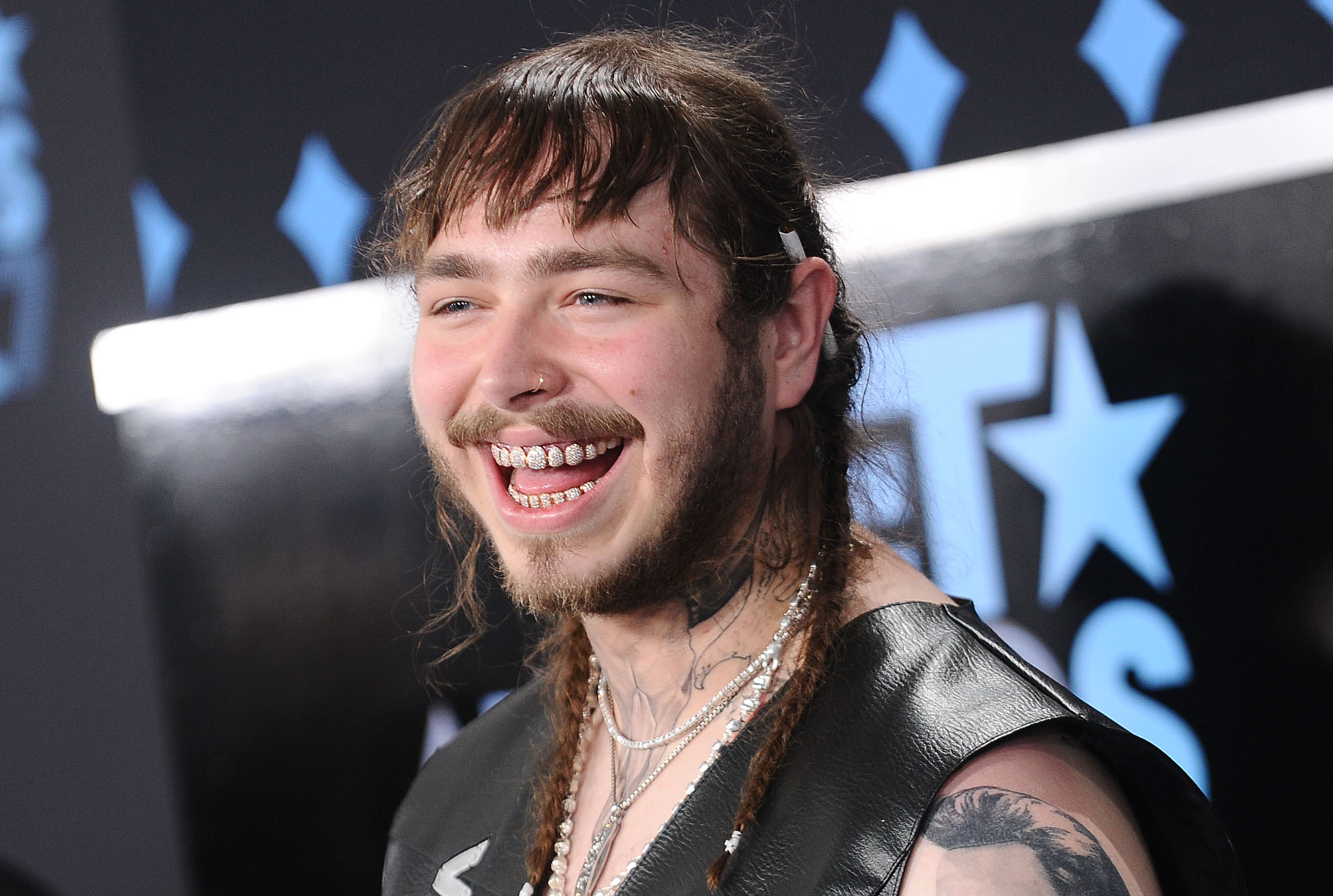 Human Poot Cloud Post Malone Got DRAGGED Across 1,000 Washcloths Over ...