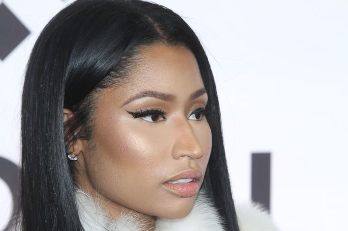 Feeling It? Nicki Minaj Previews Sexy New Ballad & Beats Her Chest In ...