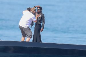 Jessica Chastain, Penelope Cruz, Marion Cotillard, Fan Bingbing, Lupita Nyong'o shooting on a yacht at Eden Roc Hotel