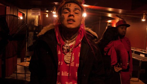 Tekashi69 Taunts Chicago Goons Hanging Out On Chief Keef's O Block