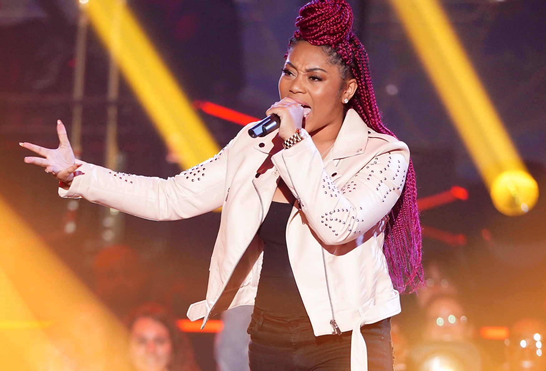 THE FOUR: BATTLE FOR STARDOM: Challenger Lil Bri performs in the 