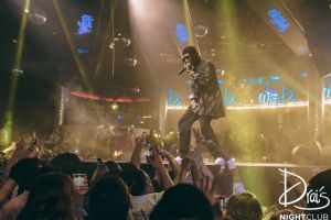 Wiz Khalifa shirtless Drai's Las Vegas six pack abs of steel