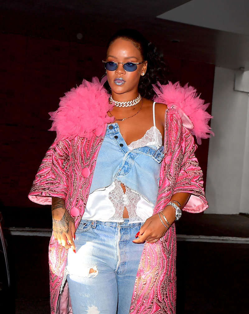 NYFW Freaks: RihRih Teases Her First Savage x Fenty Runway Show Will You  Be Watching? - Bossip