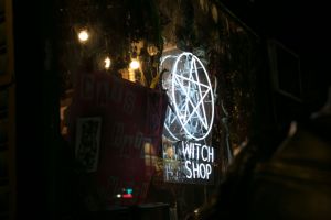 A metaphysical book store in Brooklyn, US, on 21 October 2118 gathered witches, Wiccans, and locals to perform a hex ritual on Supreme Court Justice Brett Kavanaugh, Donald Trump, and Senator Mitch McConnell.